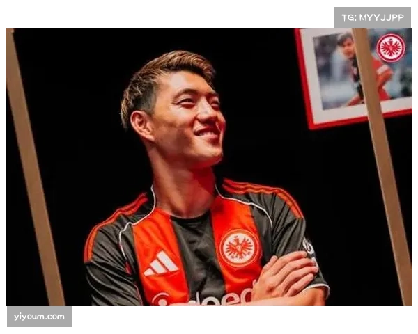 日本球星堂安律德甲闪耀表现引热议今夏或转会法兰克福备受关注